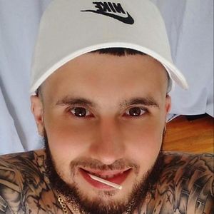 Meet your Posher, Dylan